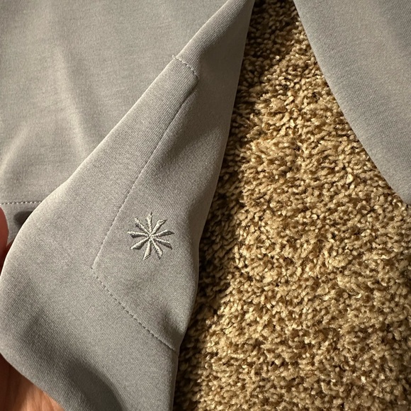 ATHLETA SEASOFT CREWNECK SWEATSHIRT - Picture 2 of 4